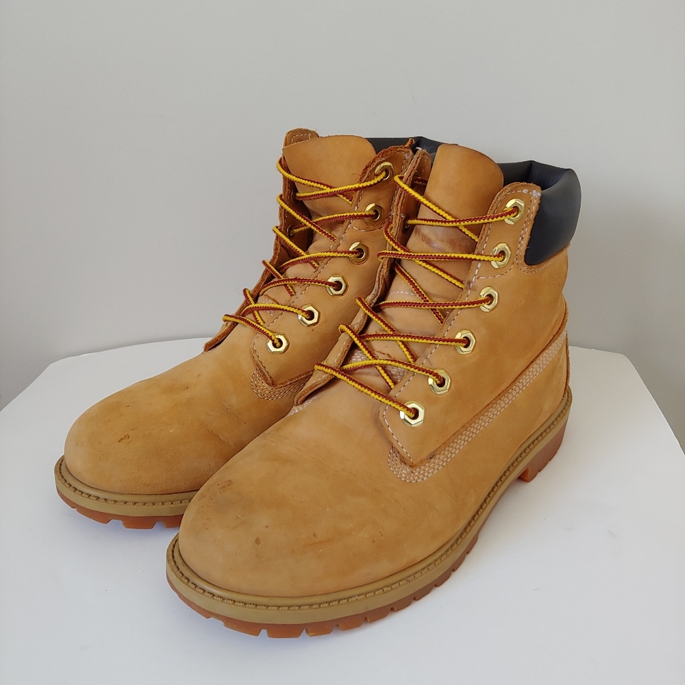 Timberland Premium Boots Wheat Nubuck Size 6 Boys